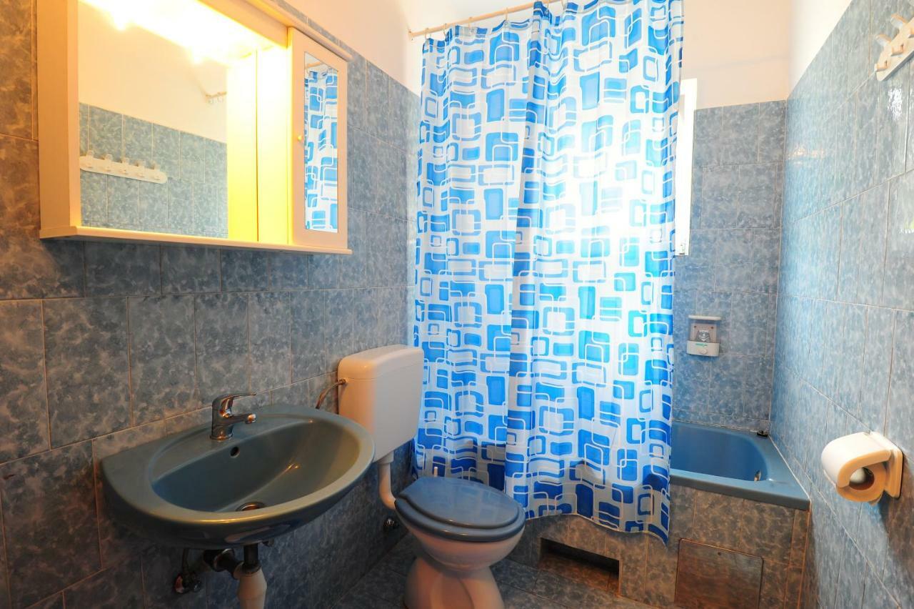 Apartmani Margeta Rab Town Buitenkant foto