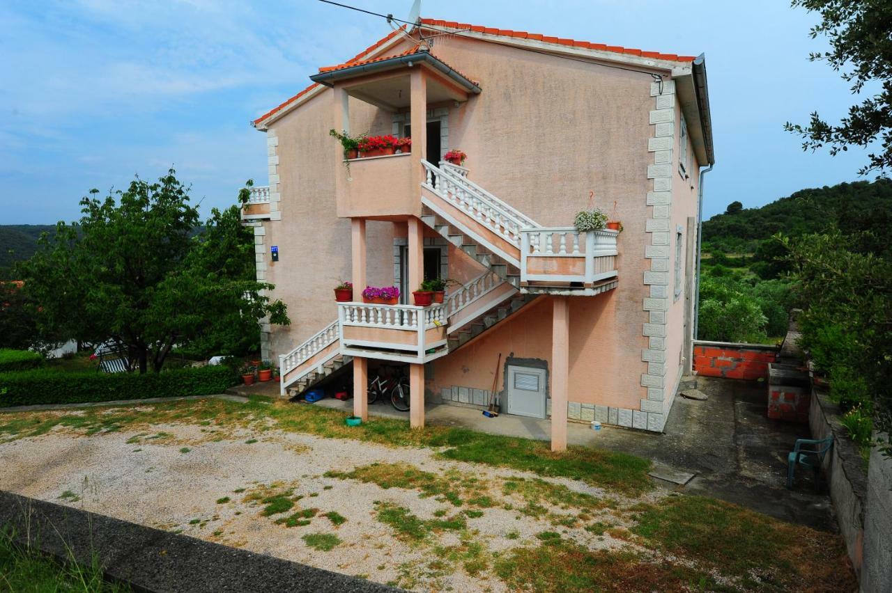 Apartmani Margeta Rab Town Buitenkant foto