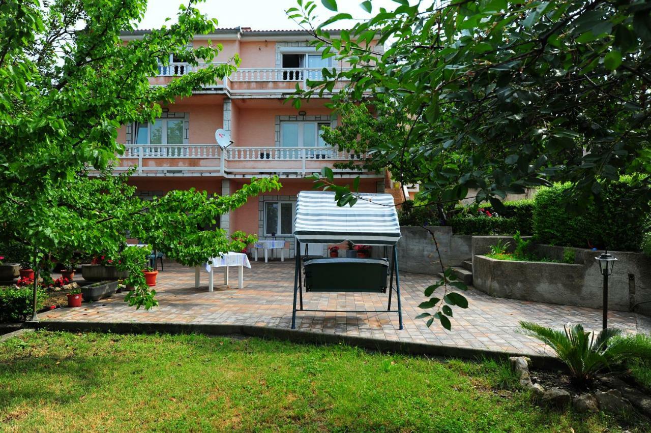 Apartmani Margeta Rab Town Buitenkant foto